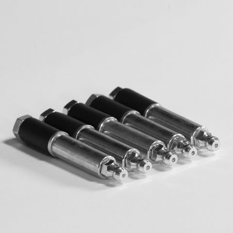 Mehrere Injektionspacker 060-R aus Stahl nebeneinander angeordnet