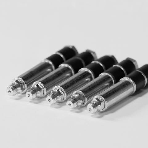 Mehrere Injektionspacker 070-2R aus Stahl nebeneinander angeordnet